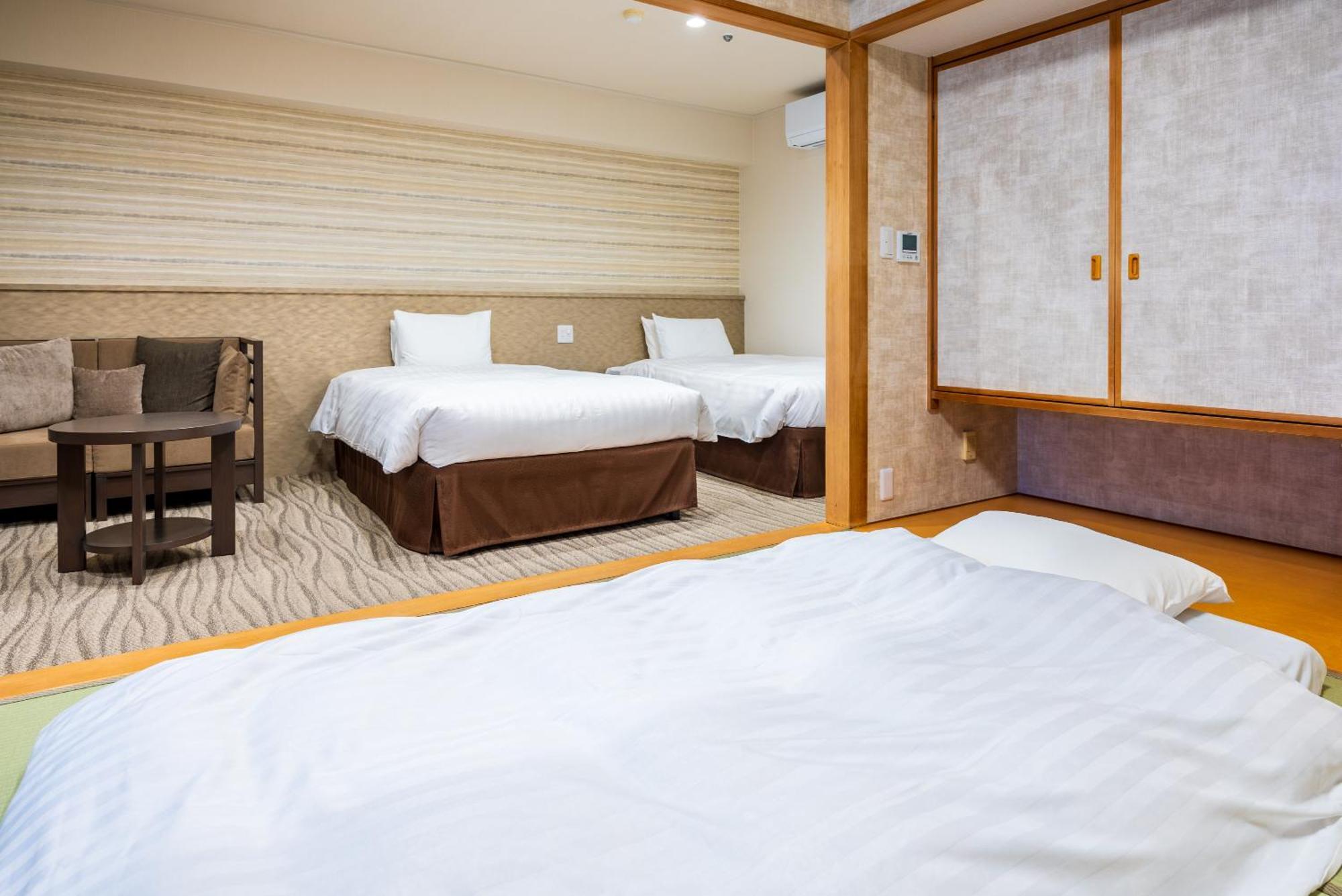 Yumoto Fujiya Hotel Hakone Exterior photo